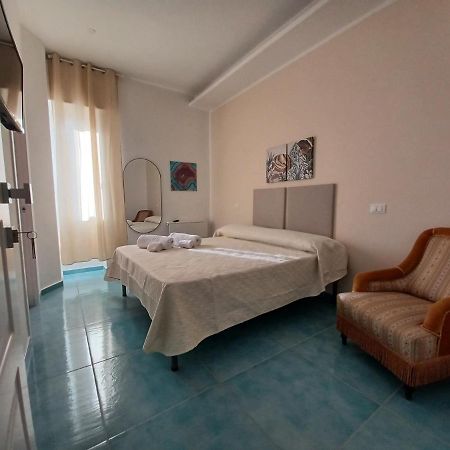 B&B Due Stanzulelle Salerno Exterior photo